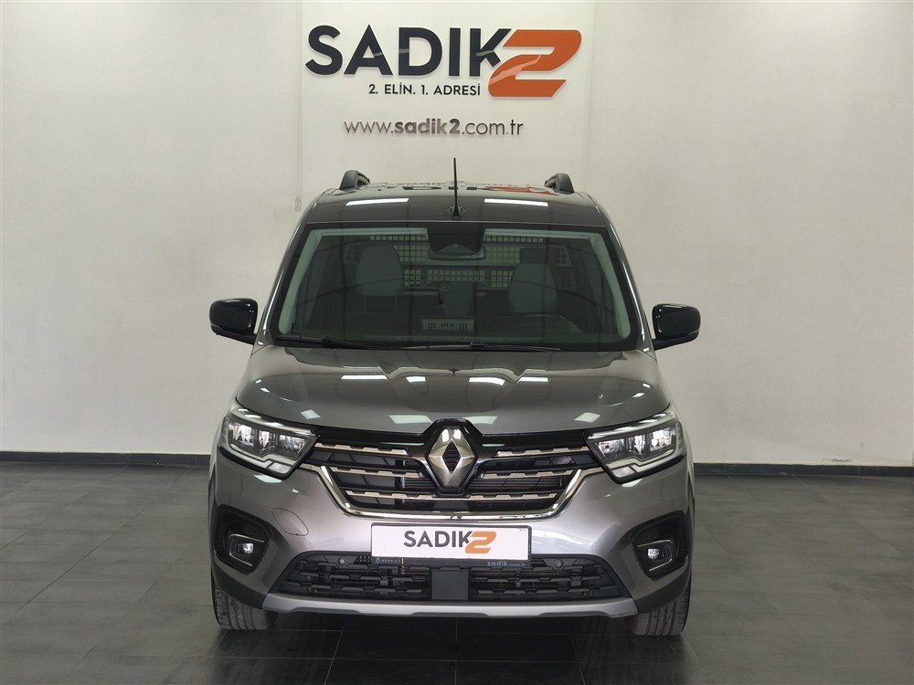 2024 RENAULT KANGOO MULTIX ICONIC 1.3 TCE EDC 130 BG